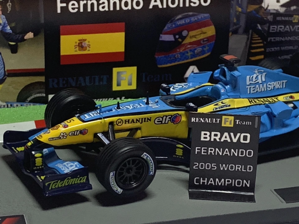 Pitboard 1:43 (Pizarra F1) / Fernando Alonso (Renault) 2005 World Champion - Imagen 4 de 4