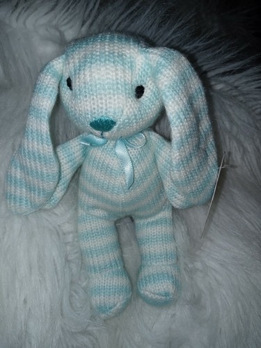 Animal de peluche Bunny Rabbit NEW / Blue Stripe FAO negro - Imagen 6 de 6