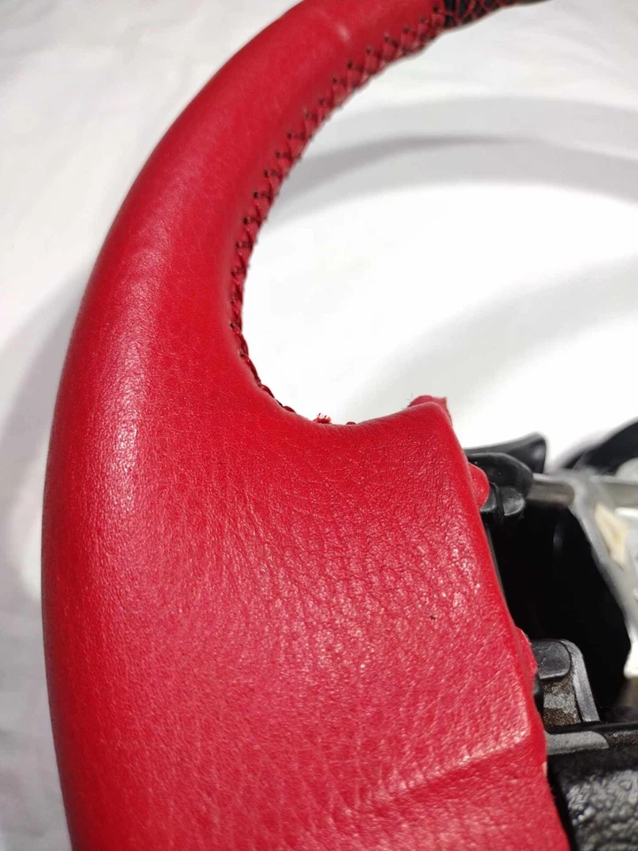 Volante Ford F150 F250 F350 Lightning 92-96 envuelto en rojo cuero NUEVO fabricante de equipos originales Foto 4 de 4