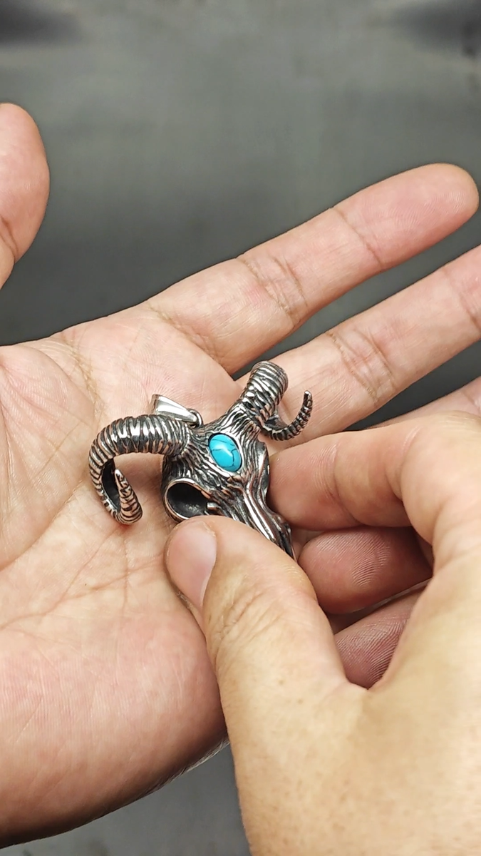 Men's Large Stainless Steel Satan Goat Ram Skull Horn Turquoise