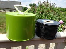 Vtg 70's DISK GO CASE 7" Vinyl w 61-45's Record Holder Carry Case Avocado Green 