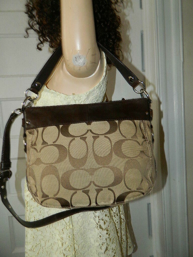 バッグ COACH SIGNATURE CANVAS ONE SHOULDER BAG Coach Handbag Y2K One Shoulder Signature Canvas Beige h0732