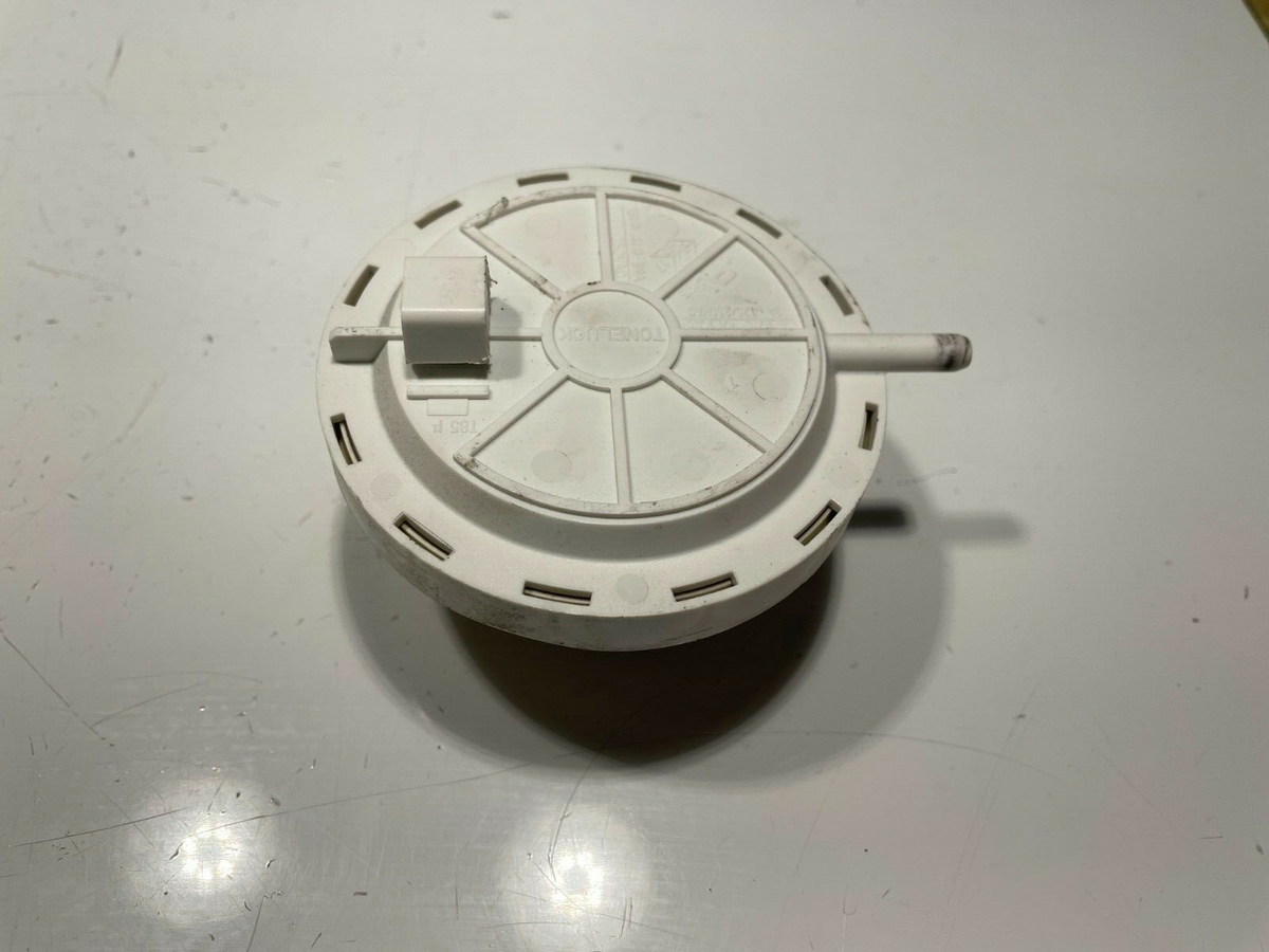 Washer Pressure Switch For Maytag / Whirlpool P/N: W10292407