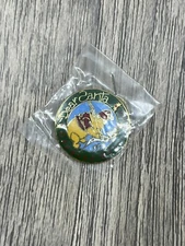 Disney 1993 Classic Winnie the Pooh Cast Member Exclusive Season's Greetings Pin