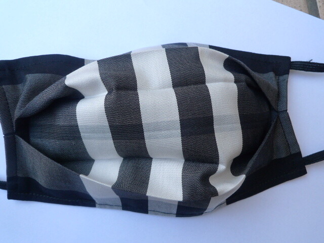 Masque AFNOR SPEC S76-001 en tissu Burberry respirant anti-buée