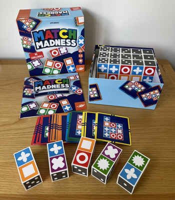 MATCH MADNESS Familien Brettspiel von Fox Gedankenspiele - sehr guter Zustand