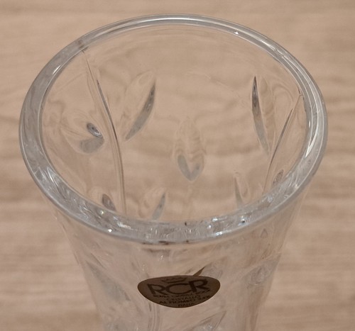 RCR Royal Crystal Rock Laurus Clear Lead Floral Leaf Pattern Crystal 7.5" Vase - Picture 3 of 9