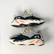 adidas Yeezy 700 Men's Size 10.5 'Waverunner' Sneakers New - Good Box