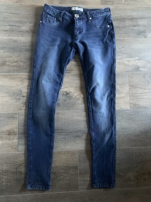 Authentic Guess Los Angeles 1981 Dark Wash Skinny Jeans - size small