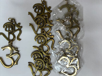 10 PIECE WHOLESALE LOT OM SYMBOL PENDANT GOLD BRASS  INDIA: 2  Long