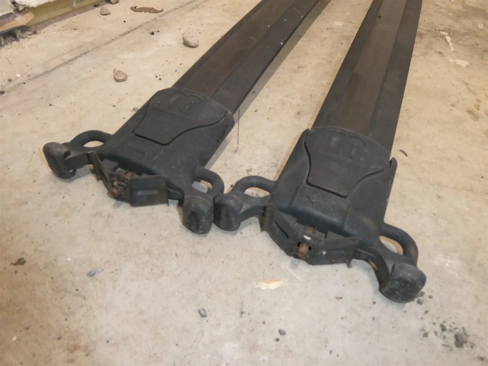 Par de barras transversales para portaequipajes de techo Chevy Equinox 2005-2009 OEM de fábrica Foto 3 de 4