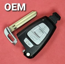 SY5SVISMKFNA04 - Unlocked OEM 2007 - 2012 Hyundai Veracruz Smart Key 4B Hatch