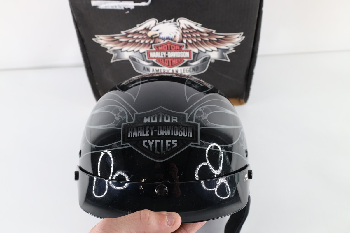 Deadstock Vintage Y2K 2004 Harley Davidson Motorcycles Skull Fire