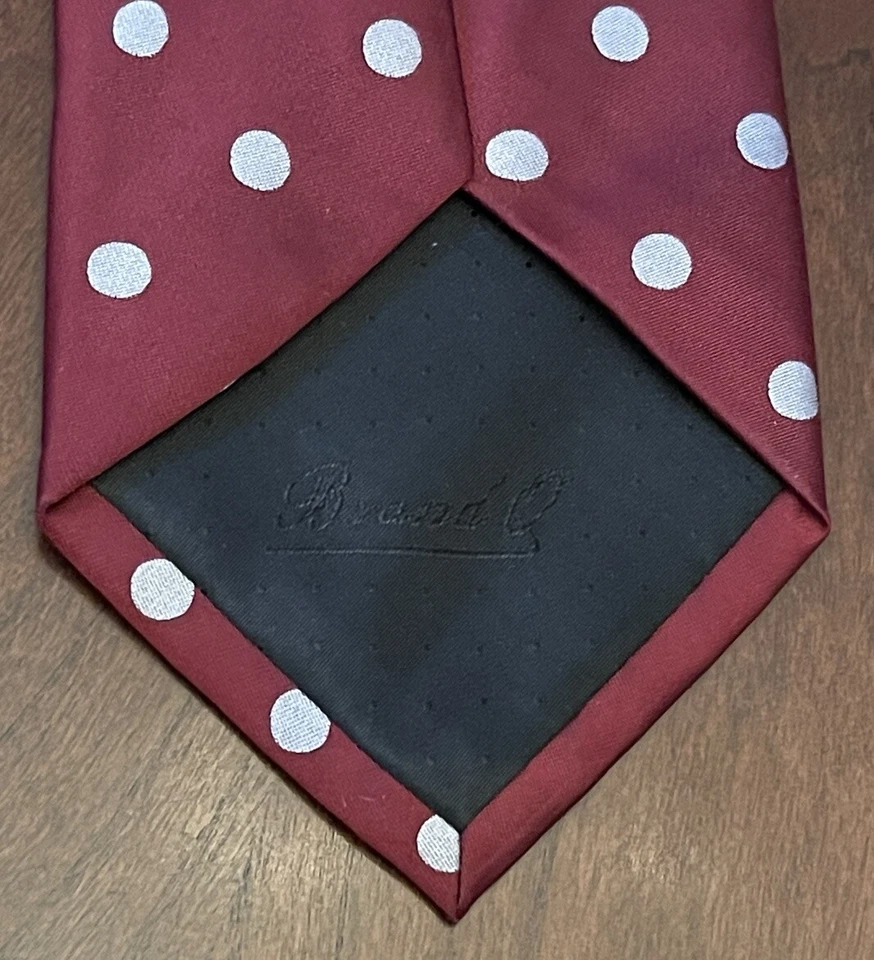 Corbata de cuello para hombre marca Q borgoña 100 % microfibra hecha en China Foto 2 de 4