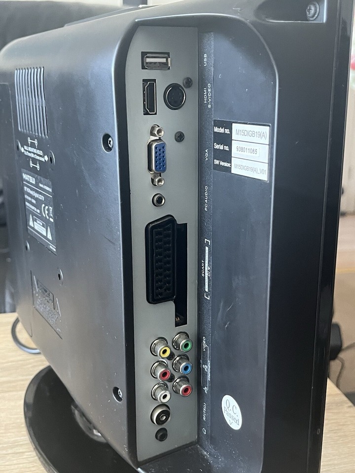 Matsui 15 Inch ready to view HD LCD TV with Freeview - Works with top ...