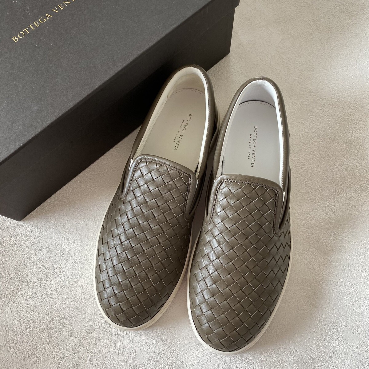 Bottega Veneta Leather intrecciato slipon Loafers shoes Bottega Veneta Leather intrecciato slipon Loafers shoes
