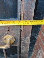Metal Gate