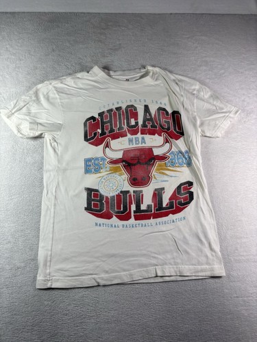 Abercrombie & Fitch, VTG Abercrombie & Fitch Chicago Bulls Graphic T-shirt Men Medium Short Sleeve