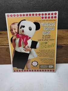 VINTAGE 1960S ADVERTISING TOY PUNCH CARD PREMIUM MUSICAL PANDA BEAR