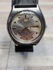Seiko 5 Automatic 21 Jewels Men’s Vintage Day-Date , Runs but Starts & Stops.
