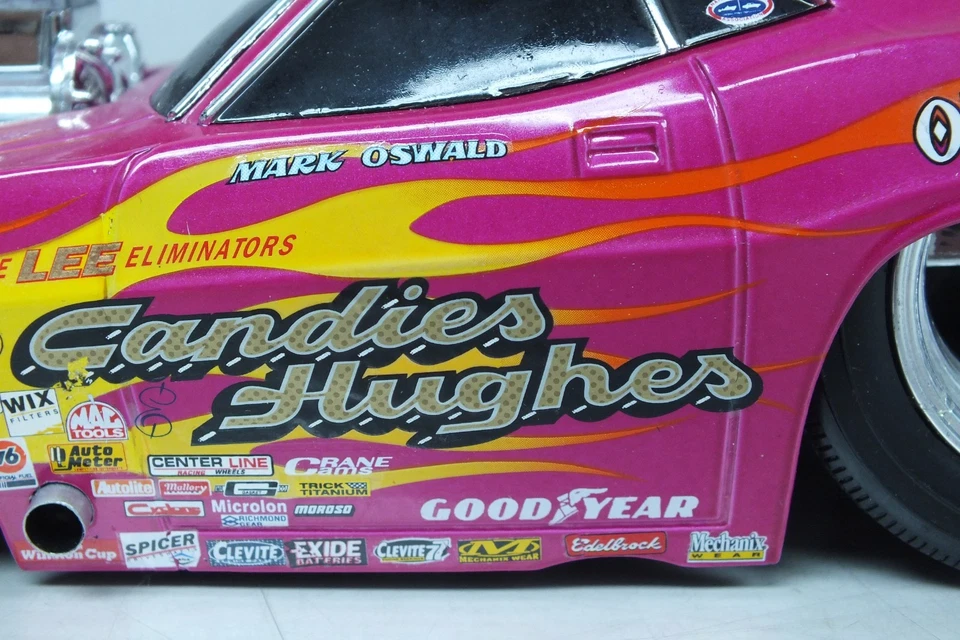 Plymouth 'Cuda Muscle Machines Funline 1:18 Die Cast - Image 4 of 4