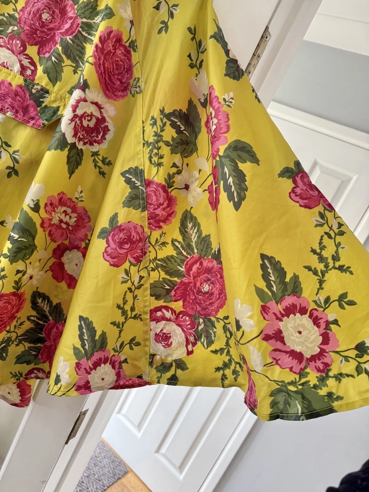 JOULES PONCHO Smock Hood Raincoat CAPE Waterproof Floral Pink Yellow Packable - Image 4 of 4