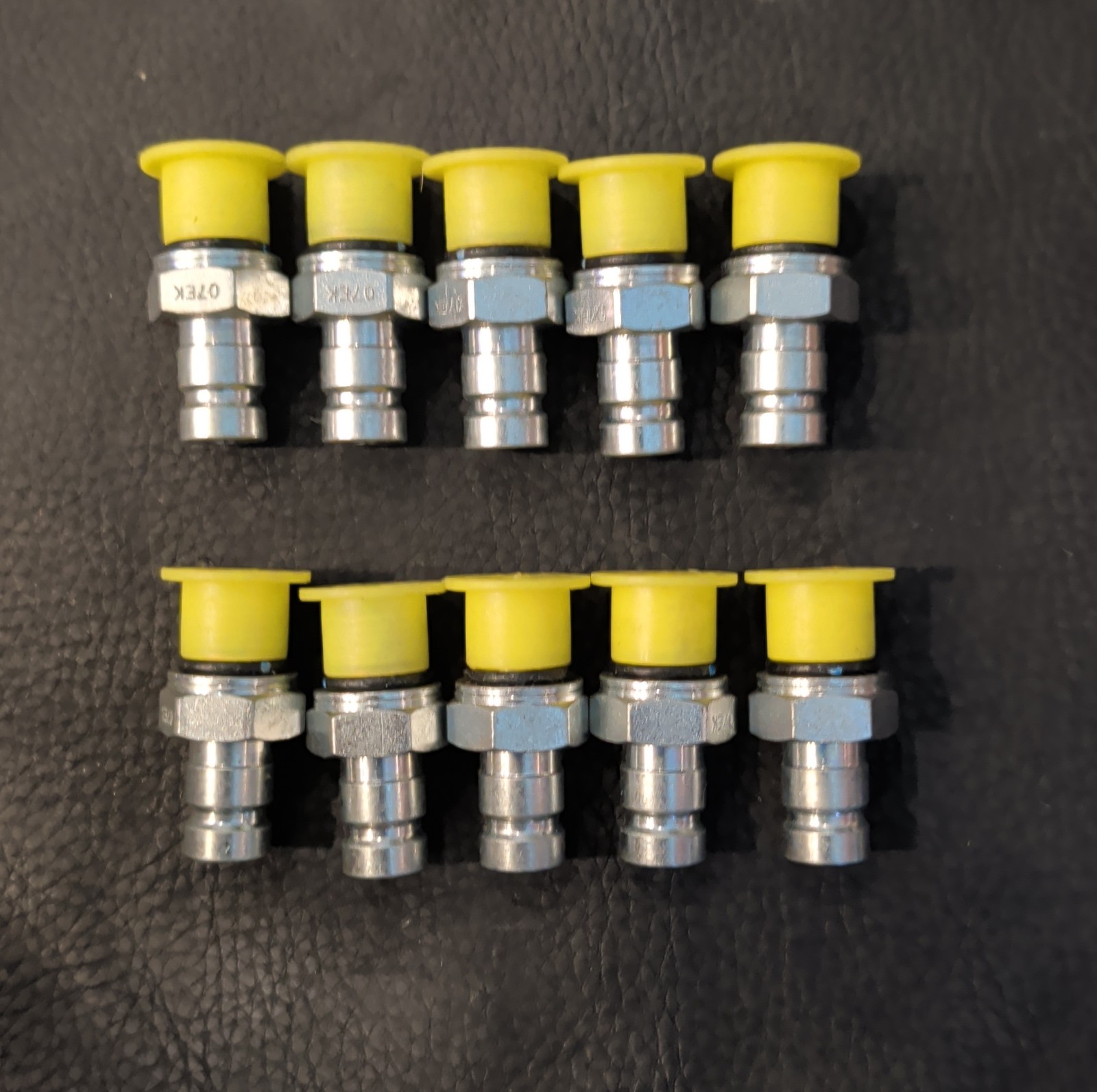QTY 10 Parker PD361 Test Port Quick Coupling Nipple Male Diagnostic 9/16-18