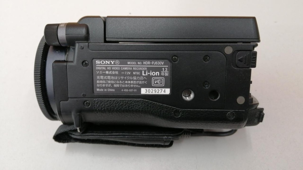 Sony HDR-PJ630V HD Handycam CamcorderProjector Video Camera Black