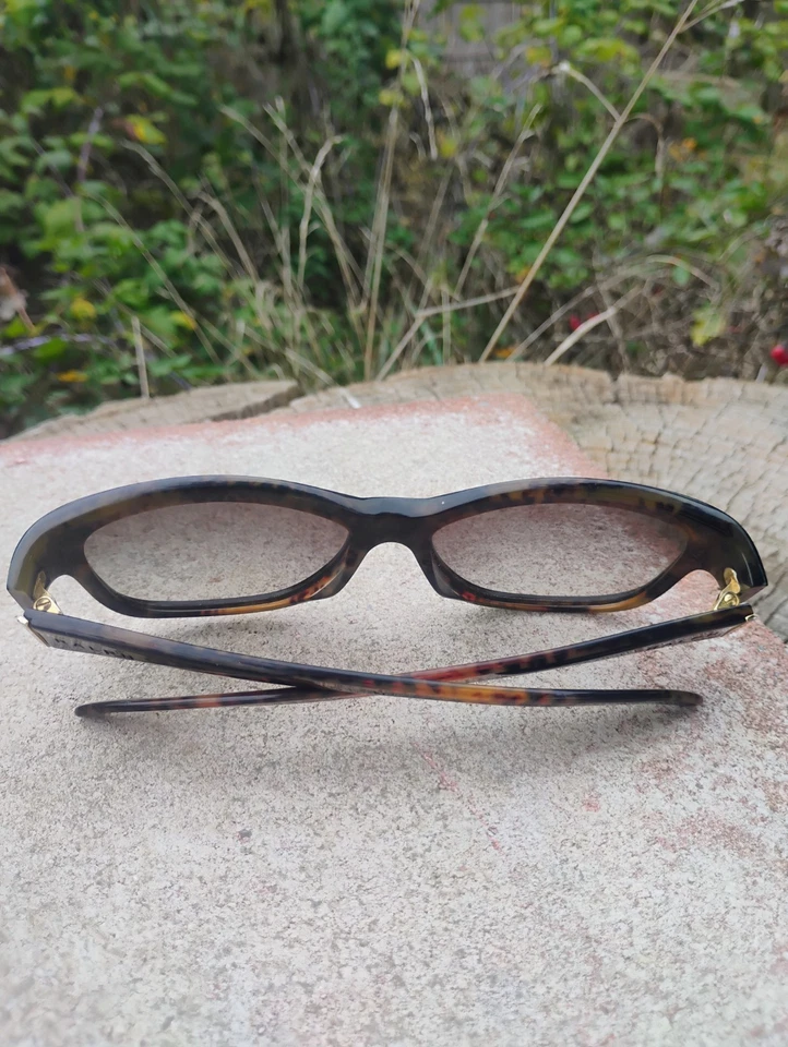 Óculos de sol Ralph Lauren RA5121 preto acastanhado unissex formato bonito - Imagem 3 de 4