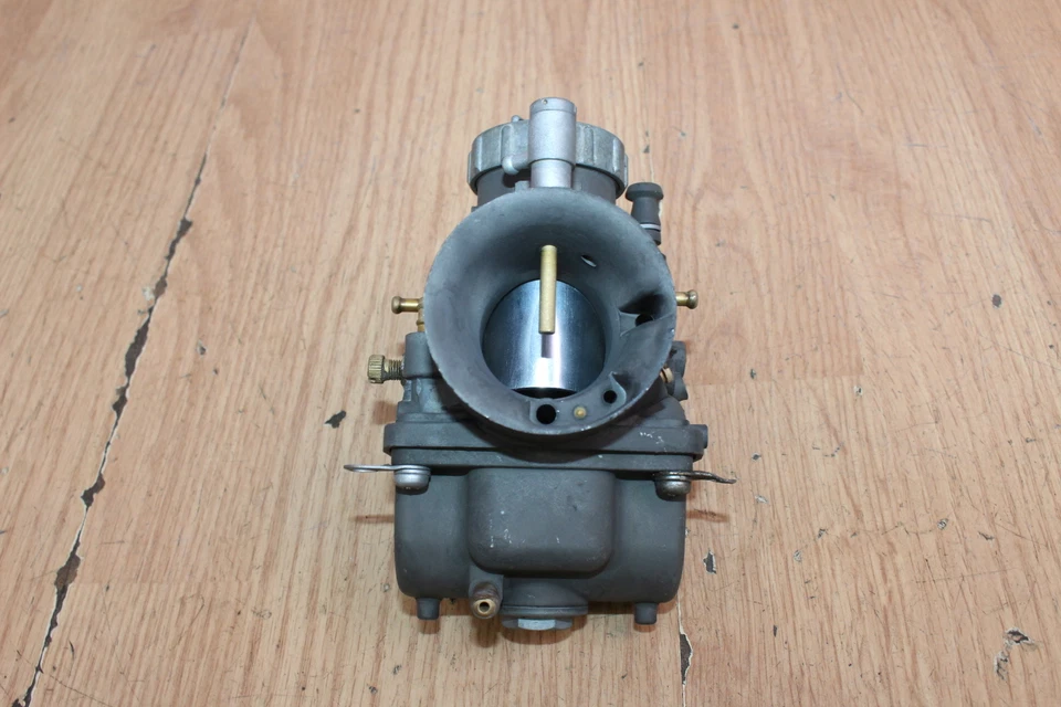 Carburador 1981 YAMAHA IT175 - Imagem 3 de 4