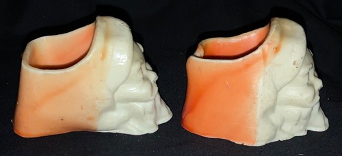 VINTAGE CHRISTMAS WAX CANDY CONTAINERS - PAIR OF SANTA HEADS! - Picture 3 of 8