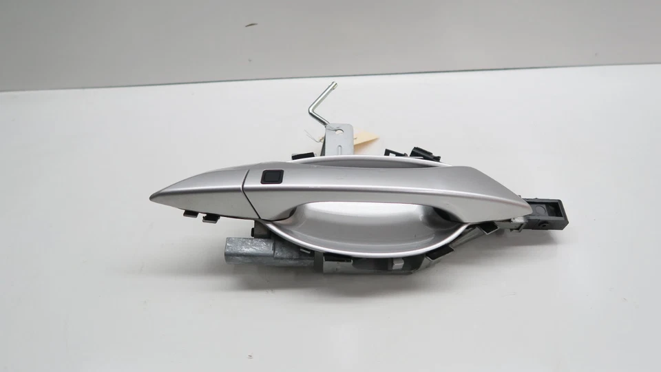 Manija de puerta exterior izquierda Acura RLX 2014-2017 OEM Foto 2 de 4