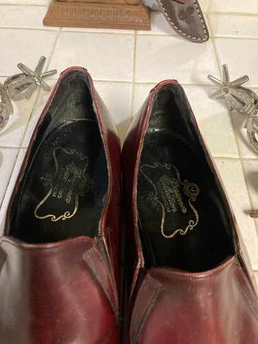 FLORSHEIM DESIGNER COLLECTION CLASSIC BUSINESS SLIP-ON WING TIP DRESS SHOES 9 C - Picture 3 of 19