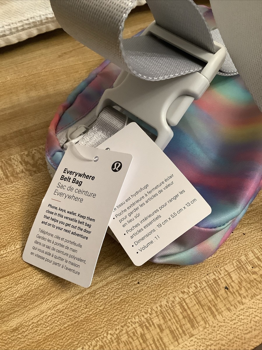 lululemon belt bag prism Lululemon Everywhere Belt Bag Prism Wash Print Multi / Vapor Tie Dye  Rainbow 1L