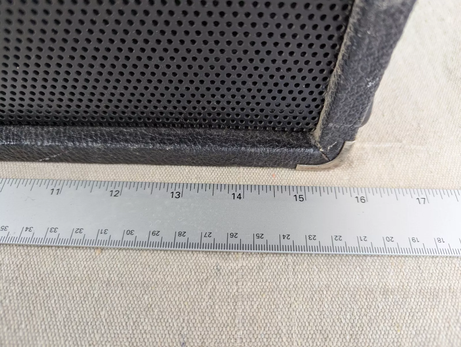 Picture 3 of 10