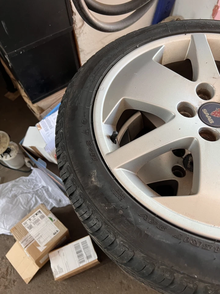 Saab Vector Felgen 4 Stück 5392287 / 400131579 Guter Zustand mit Bereifung - Bild 3 von 4