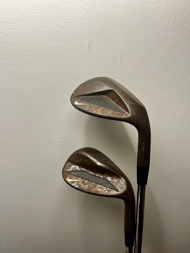 NIKE ENGAGE WEDGE SET / 54 + 60 DEGREE / WEDGE FLEX, GREAT CONDITION , REG FLEX