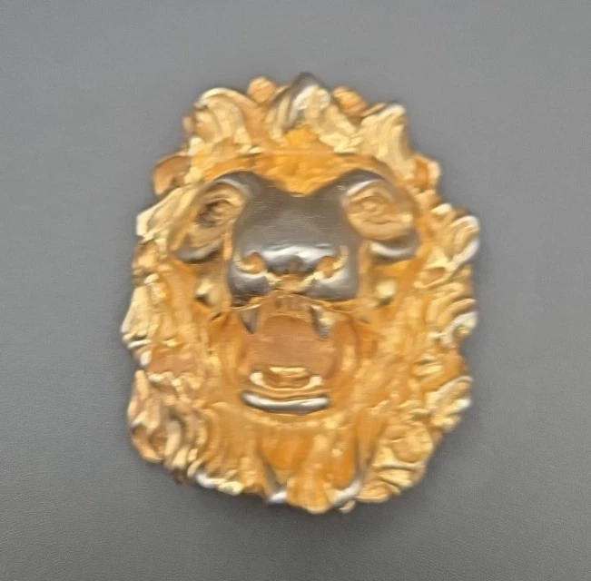Gold Women display picture 1