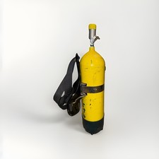 Vintage 1960s PST Steel 72 Scuba Tank ICC-3AA2250 + Overfill J-Valve Collector