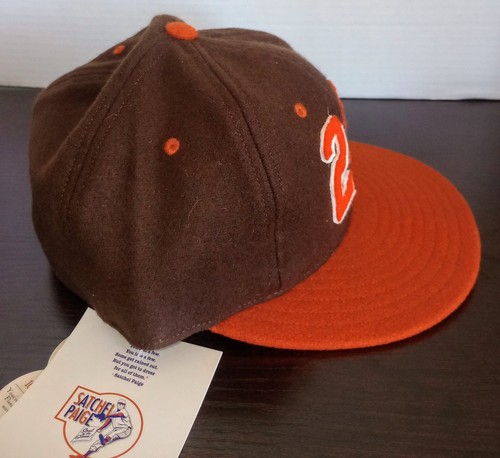 SATCHEL PAIGE ST LOUIS BROWNS EBBETS FIELD FLANNELS SIGNATURE MOMENT HAT 7 3/8 - Picture 4 of 9