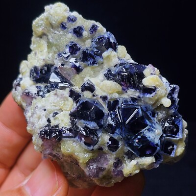 Extremely Top Phantom Cubic Fluorite Copper ore symbiotic crystals Specimen 4633