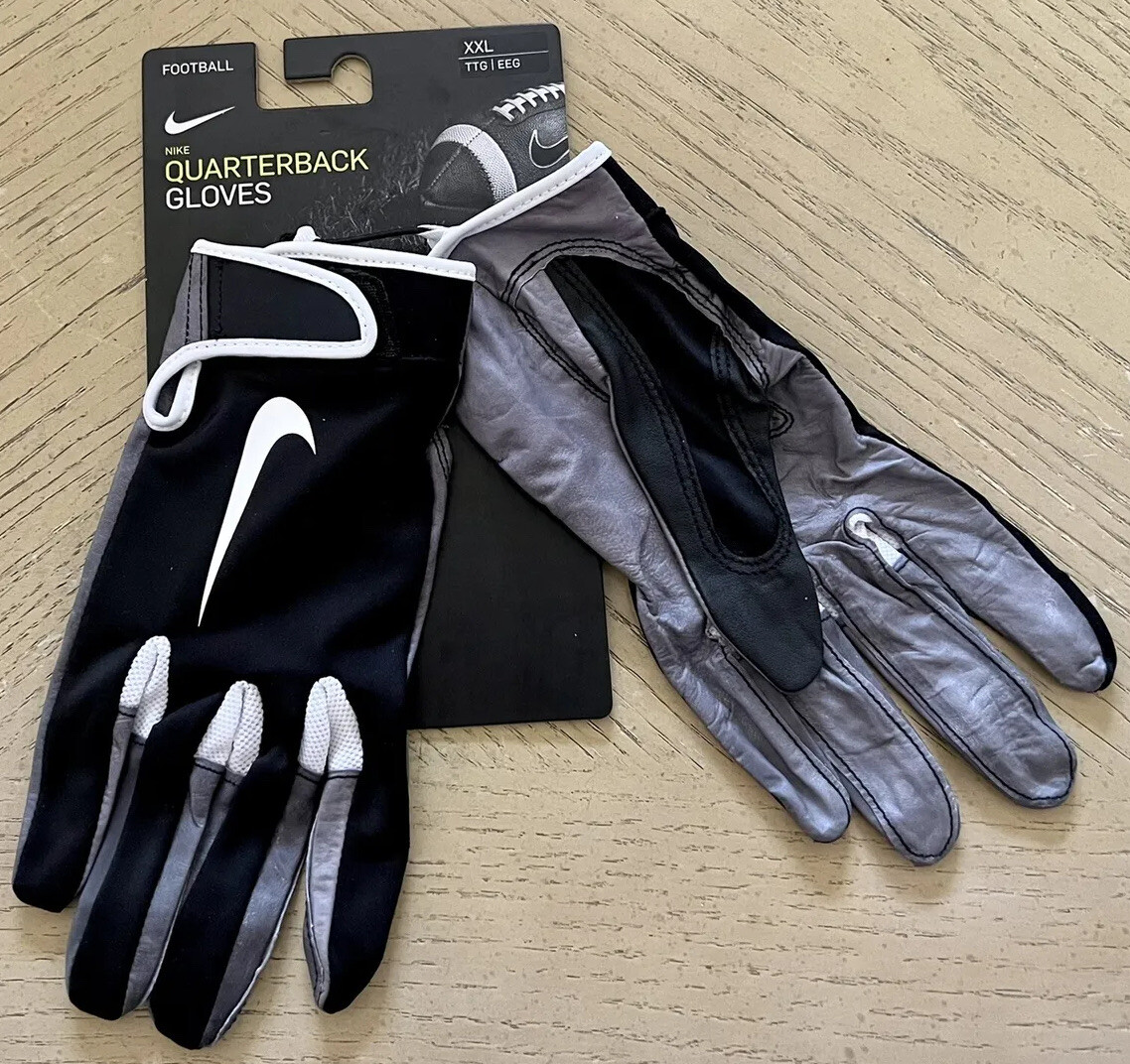 Nike Quarterback Football Gloves Mens Size- 2XL Black/Grey/White
