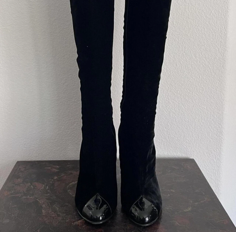 Velvet black Knee-high Vintage Chanel Boots Size 8 - Image 2 of 4