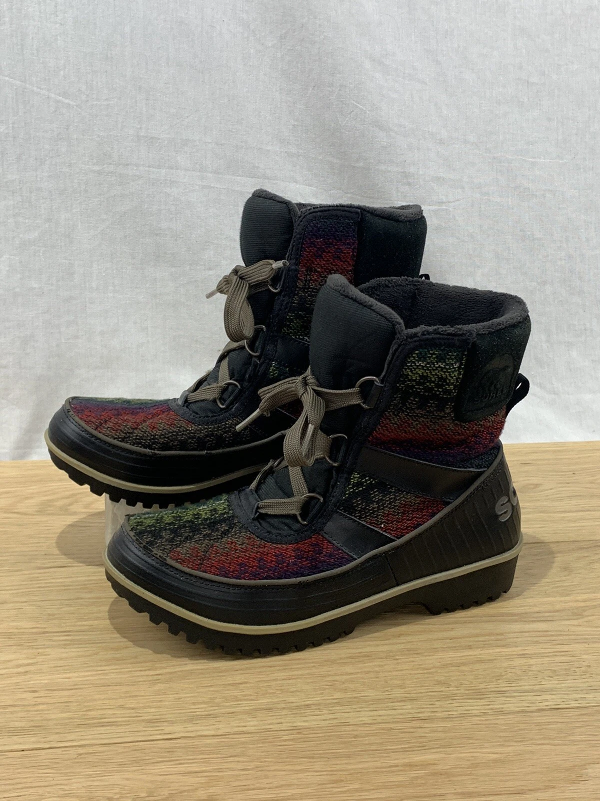 sorel tivoli il winter lace up boots