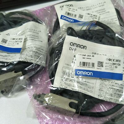 1PCS NEW limit switch D4F-202-3D #F11