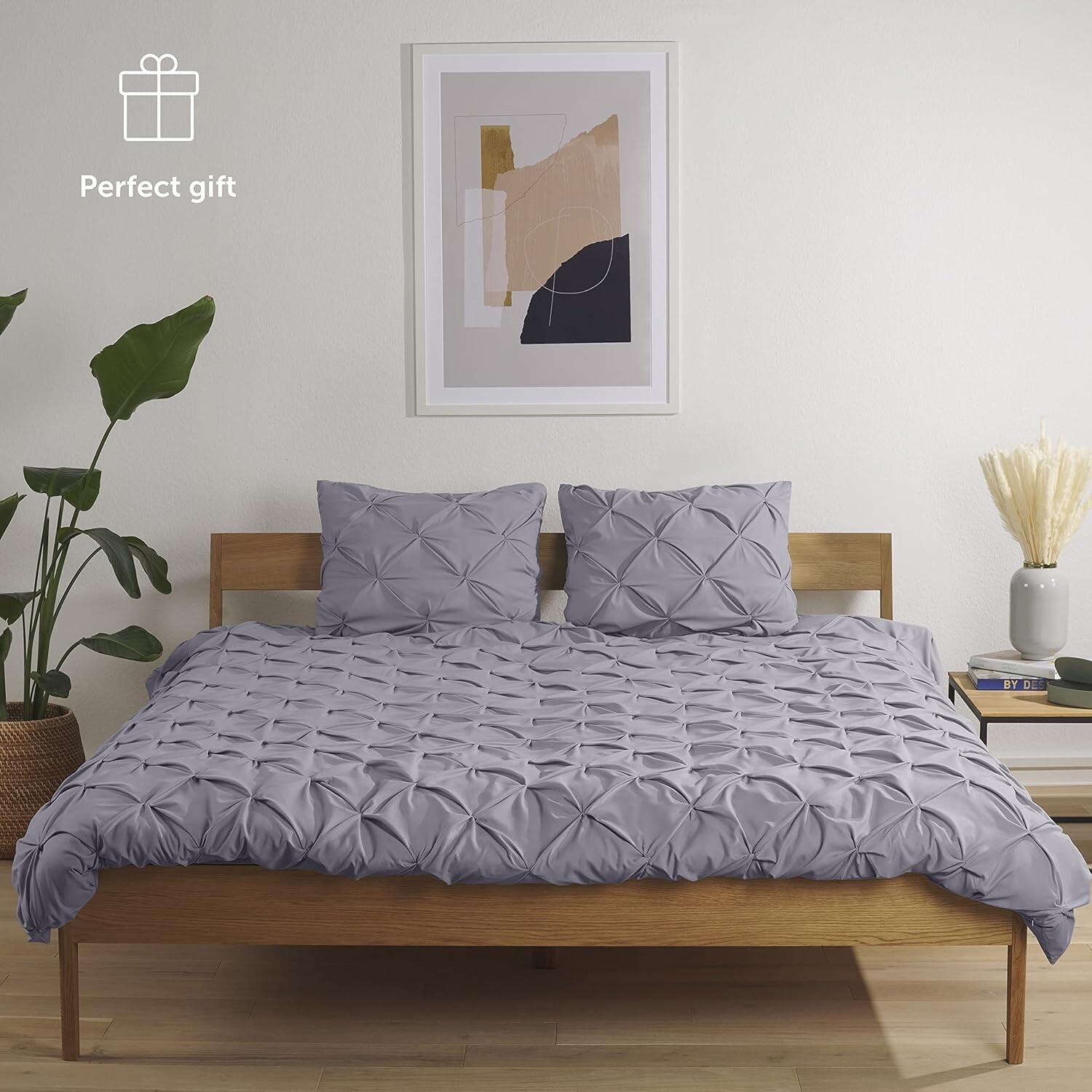 Luxury Duvet Cover Set Pinch Pleat, UltraSoft Super King Bedding