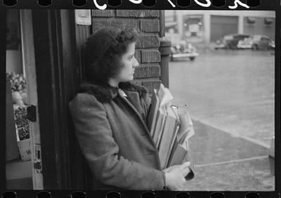 Photo:Norwich Connecticut 1940 School Girl Waiting for Bus in Rain