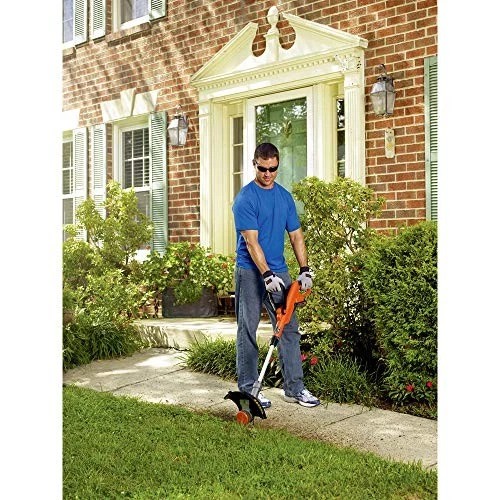BLACK+DECKER LST300 12" 20V Lithium Electric Cordless Weed Wacker Trimmer/Edger - Image 4 of 4
