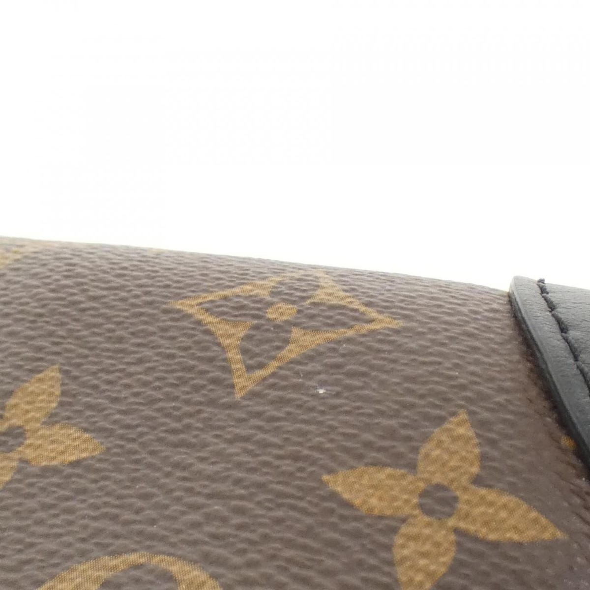 Louis Vuitton Odeon Shoulder Bag MM Brown Canvas for sale Louis Vuitton Odeon Shoulder Bag MM Brown Canvas for sale