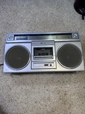 Vintage 1980's Panasonic RX-5010 AMFM Radio Boombox – Radio Works/ Parts Only